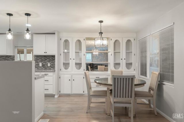 900 James Road 17, Bakersfield, CA 93308