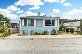 900 James Road 17, Bakersfield, CA 93308