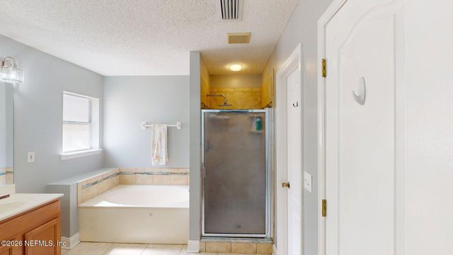 9357 PICARTY Drive, Jacksonville, FL 32244