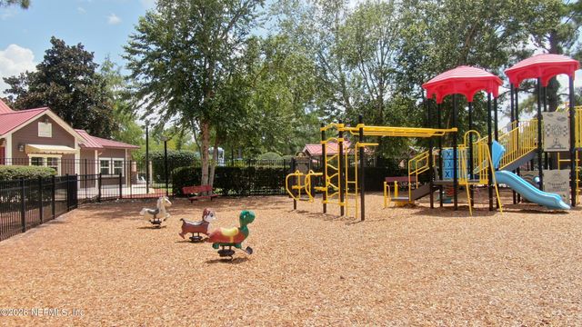 9357 PICARTY Drive, Jacksonville, FL 32244