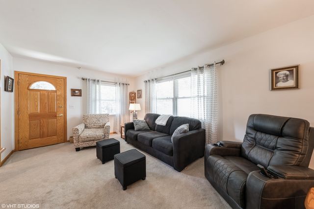 N155 Leonard Street, Winfield, IL 60190