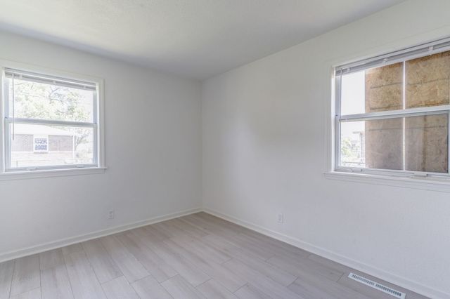 1520 E Catalina, Wichita, KS 67216