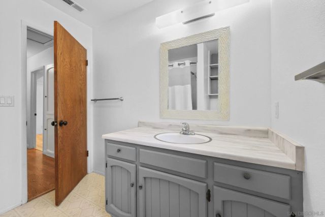 741 Rossiter Lane, Fallbrook, CA 92028