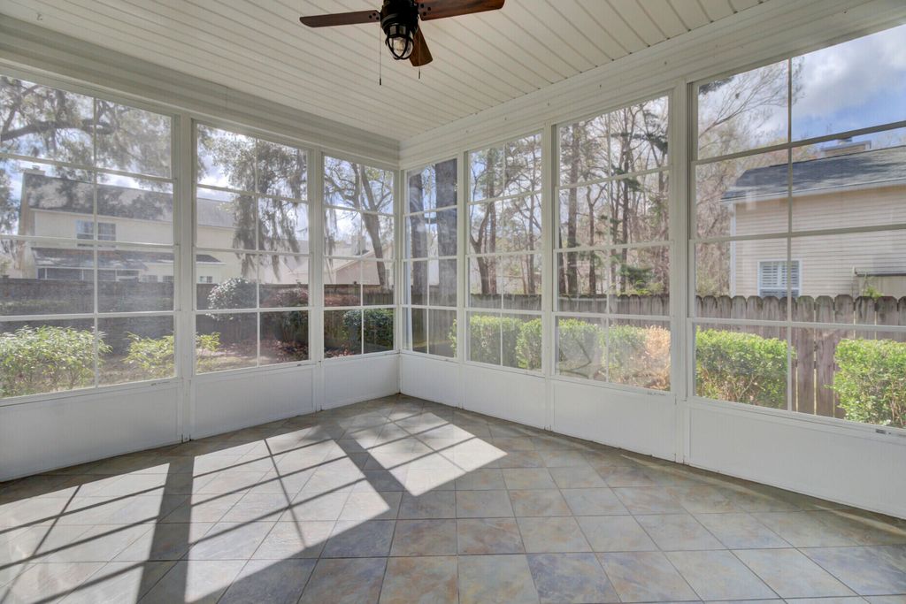 Image 19 of property listing at 104 Pristine Court, Summerville, SC 29485
