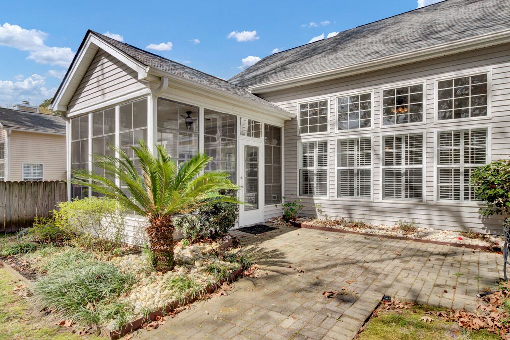 Image 39 of property listing at 104 Pristine Court, Summerville, SC 29485