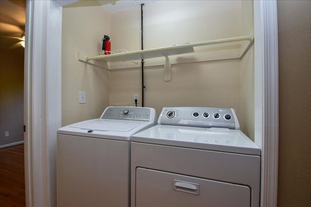 5526 Westbriar CT, Roanoke, VA 24018
