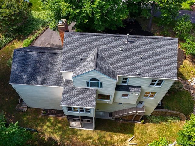 5526 Westbriar CT, Roanoke, VA 24018