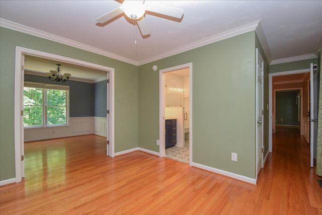 5526 Westbriar CT, Roanoke, VA 24018