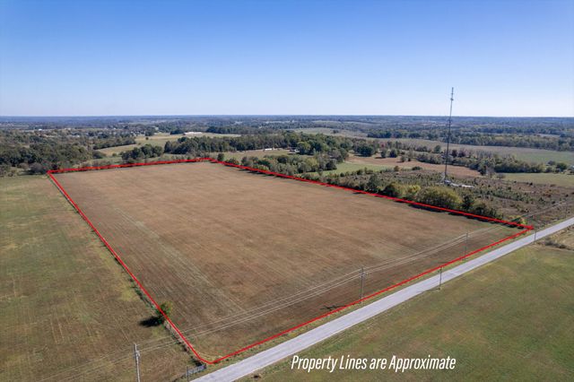 000 Lenape Road, Billings, MO 65610