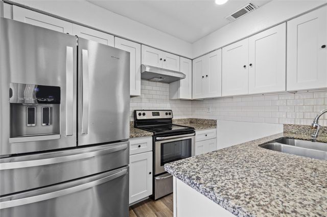13002 Greenway Chase Court, Houston, TX 77072