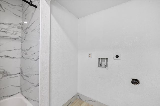 13002 Greenway Chase Court, Houston, TX 77072