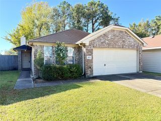 5005 Deerpath Drive, Conroe, TX 77303