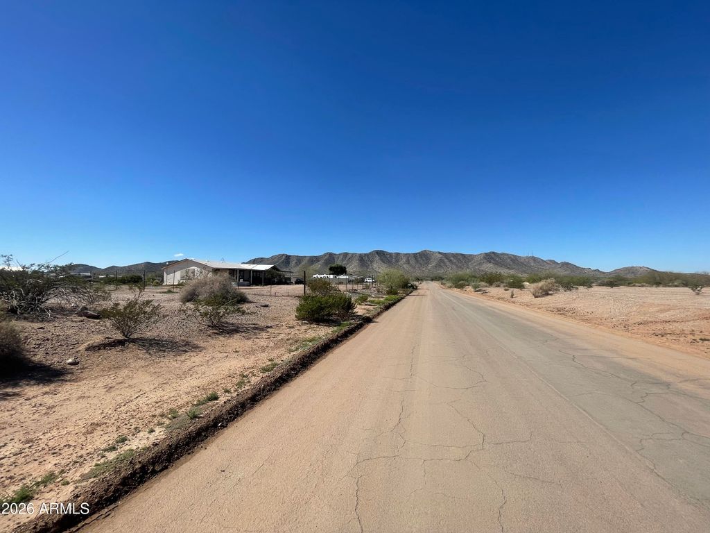 0 W Hilltop Drive 9, Casa Grande, AZ 85193 — photo 2