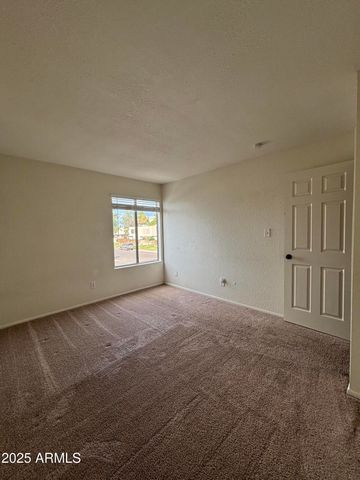 6033 W GOLDEN Lane, Glendale, AZ 85302
