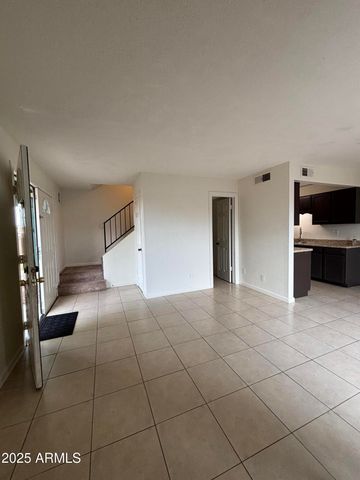 6033 W GOLDEN Lane, Glendale, AZ 85302