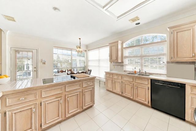 4907 Cambridge Street, Sugar Land, TX 77479