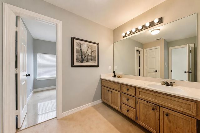 4907 Cambridge Street, Sugar Land, TX 77479