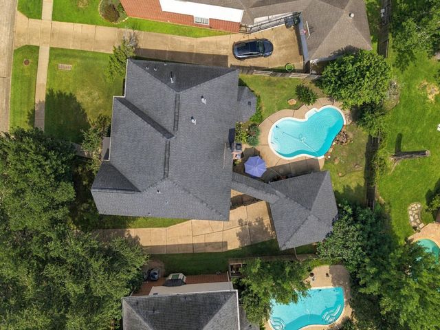 4907 Cambridge Street, Sugar Land, TX 77479