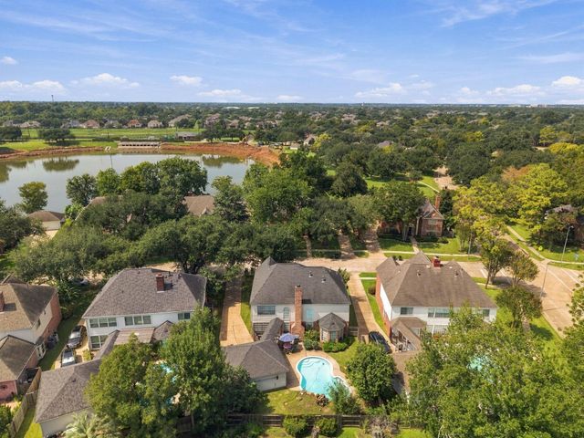 4907 Cambridge Street, Sugar Land, TX 77479