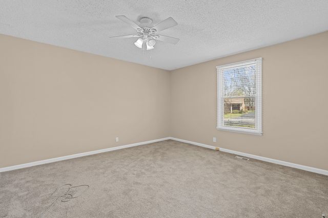 604 Highland View Ct, Hermitage, TN 37076