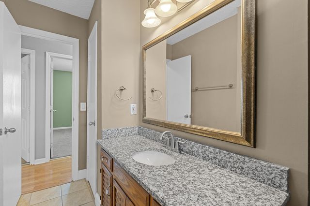 604 Highland View Ct, Hermitage, TN 37076