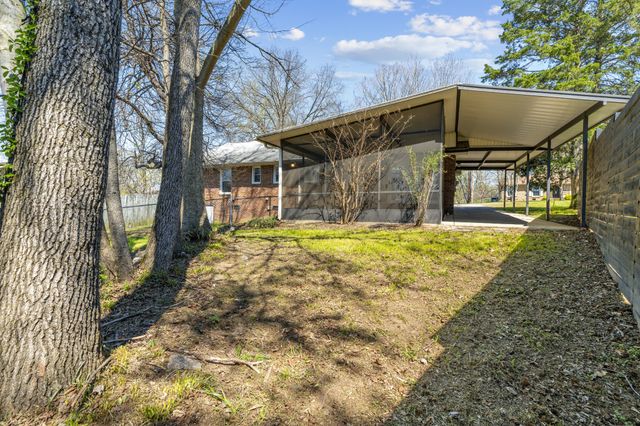 604 Highland View Ct, Hermitage, TN 37076