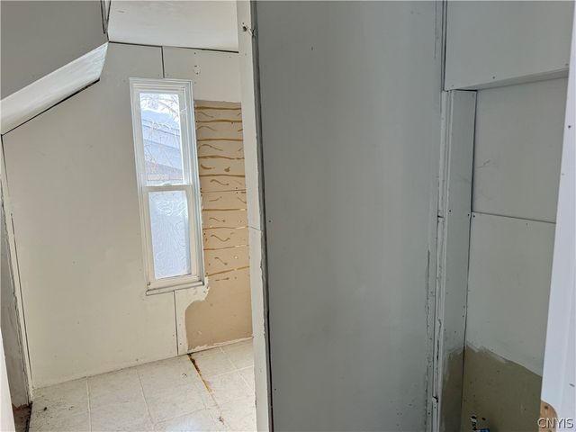 94 East Schuyler Street, Oswego, NY 13126