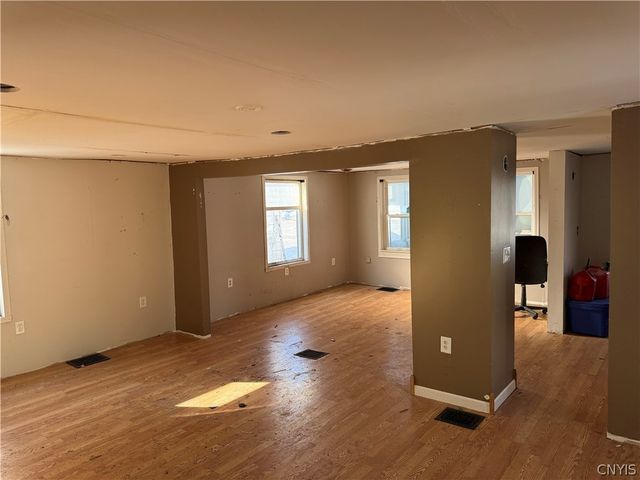 94 East Schuyler Street, Oswego, NY 13126