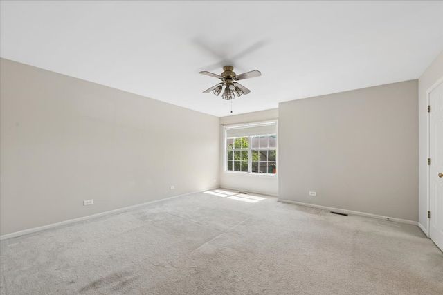 157 Louise Court 157, Wood Dale, IL 60191