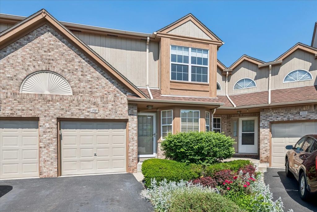 157 Louise Court 157, Wood Dale, IL 60191
