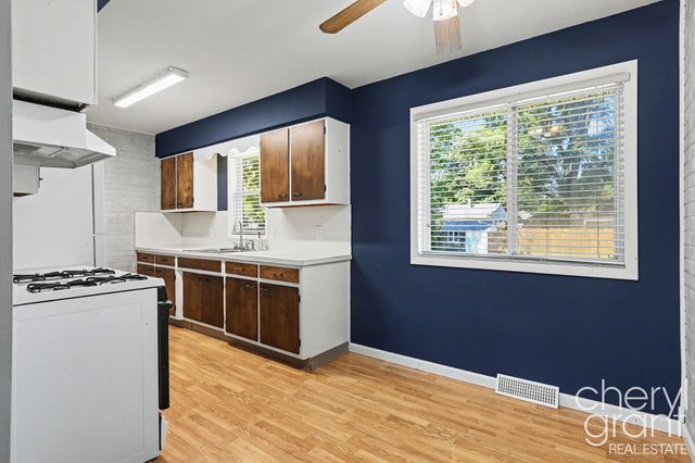 323 Lorene Street, Wayland, MI 49348