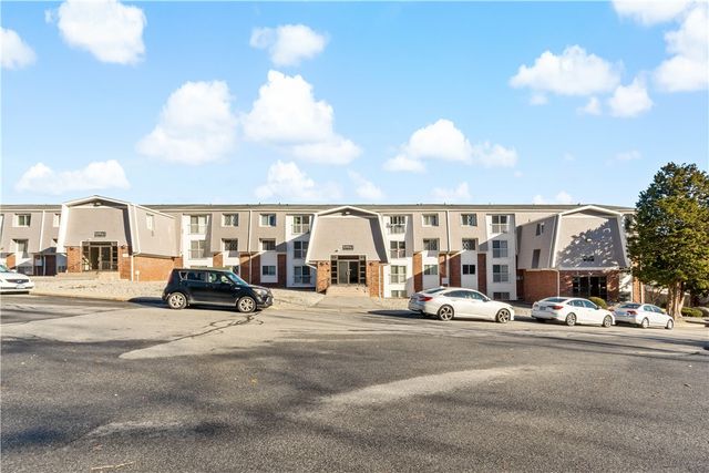 300 Smithfield Road 5-53, North Providence, RI 02904