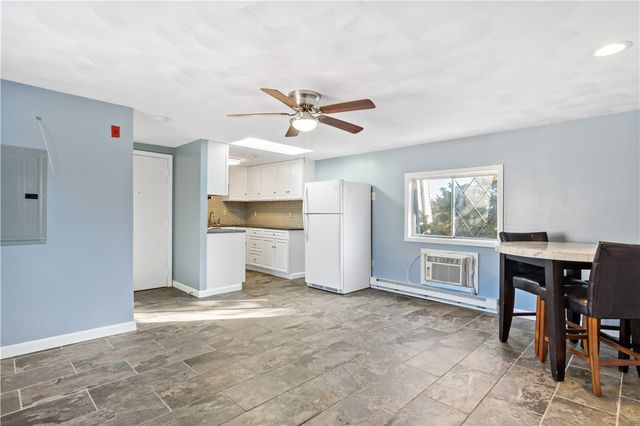 300 Smithfield Road 5-53, North Providence, RI 02904