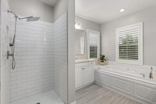 8400 Reagan Glen, San Diego, CA 92127