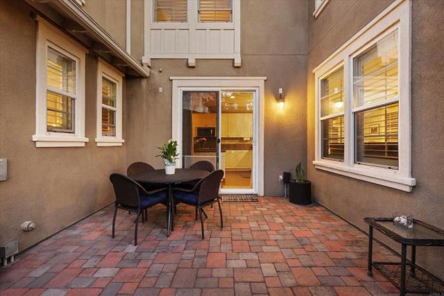 8400 Reagan Glen, San Diego, CA 92127