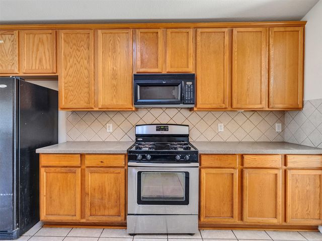 2306 Diamond Springs Drive, Pearland, TX 77584