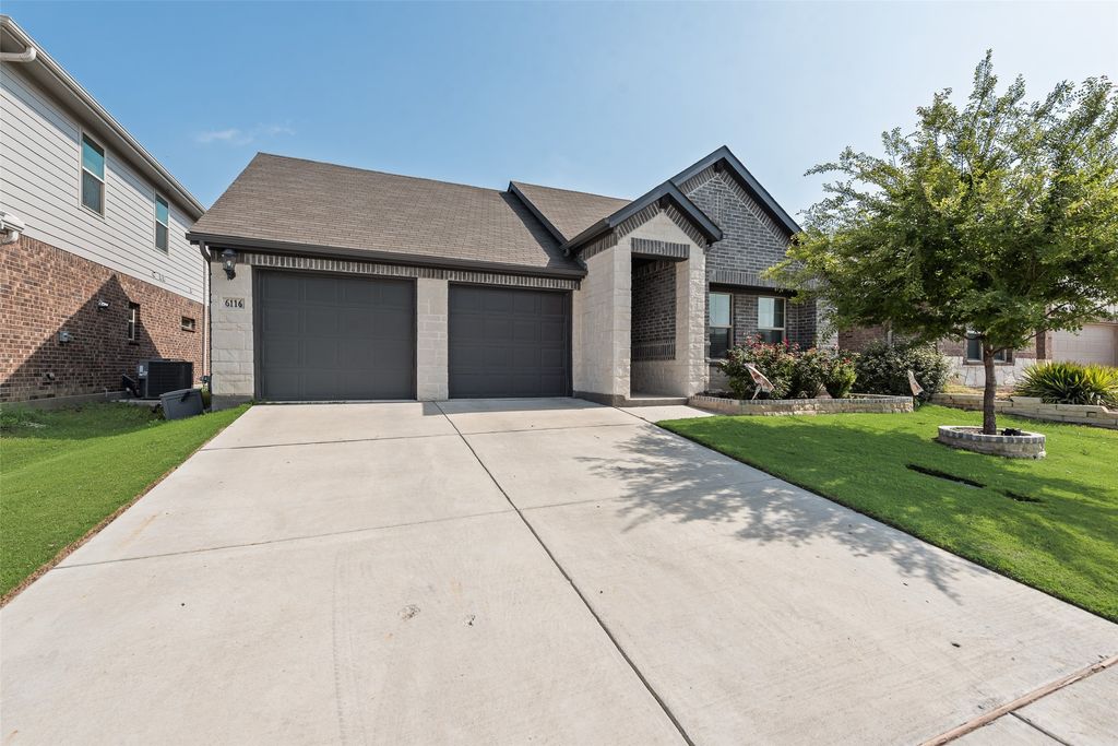 6116 Pathfinder Trail, Fort Worth, TX 76179