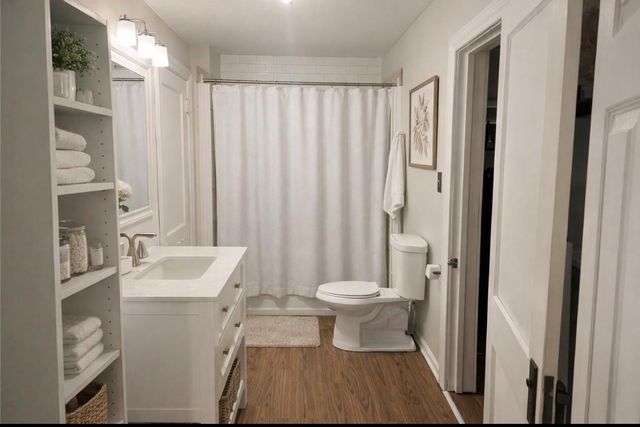 1202 Pine Avenue, Orange, TX 77630