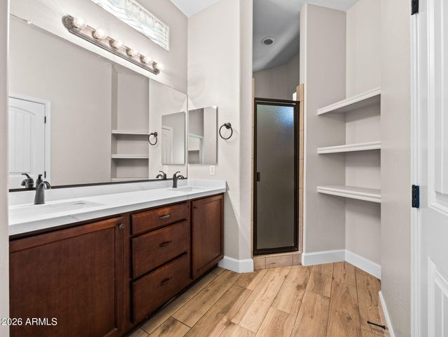 6202 E MCKELLIPS Road 83, Mesa, AZ 85215