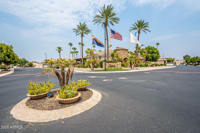 6202 E MCKELLIPS Road 83, Mesa, AZ 85215