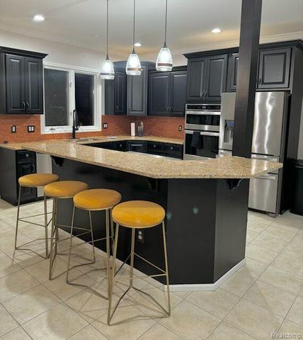 50600 Koss Drive, Macomb, MI 48044