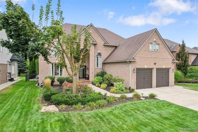 50600 Koss Drive, Macomb, MI 48044