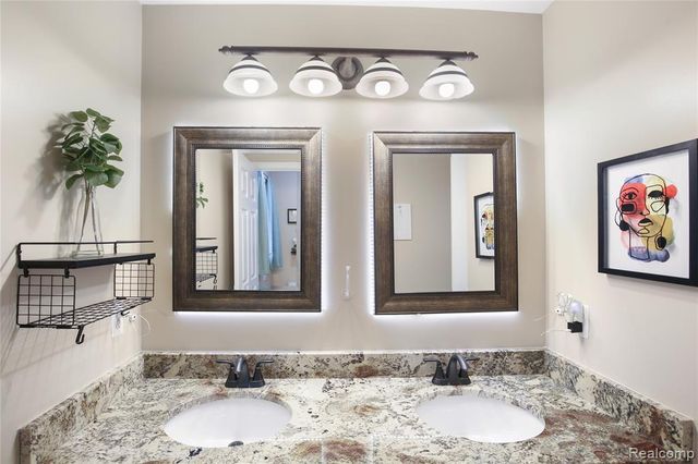 50600 Koss Drive, Macomb, MI 48044