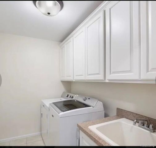 50600 Koss Drive, Macomb, MI 48044