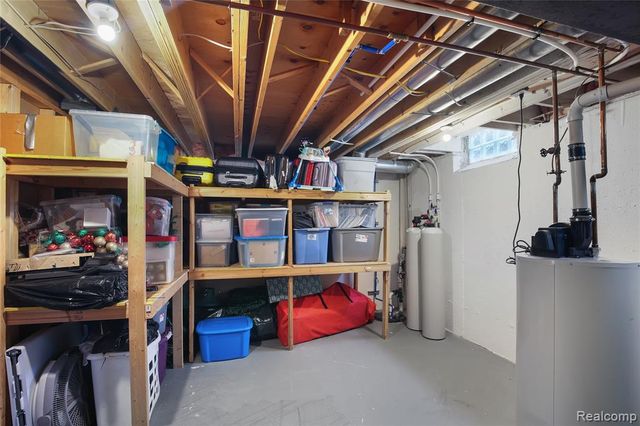 50600 Koss Drive, Macomb, MI 48044