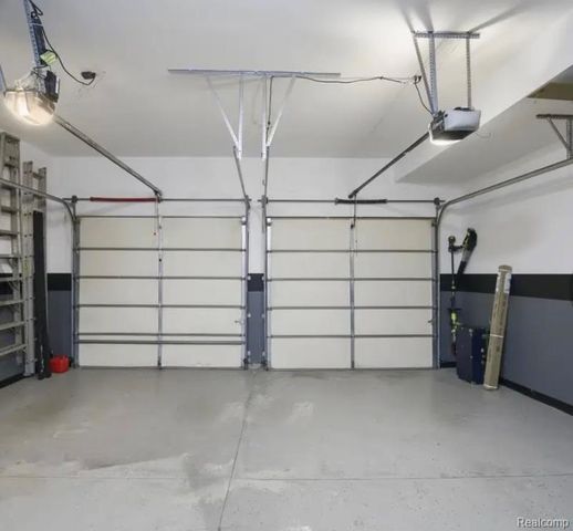 50600 Koss Drive, Macomb, MI 48044