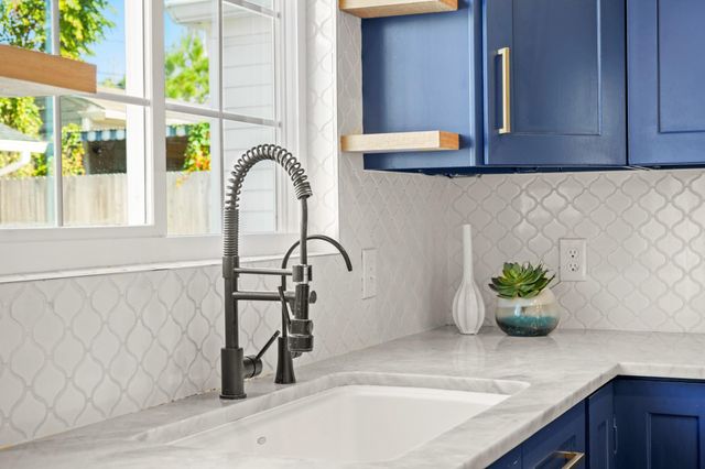 4391 Varsity Lane, Houston, TX 77004