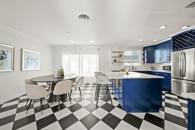 4391 Varsity Lane, Houston, TX 77004