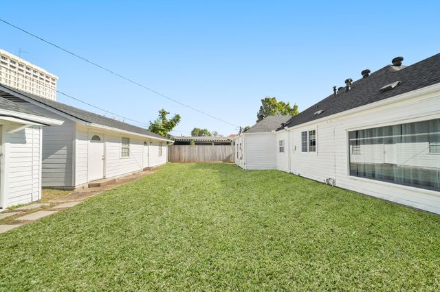 4391 Varsity Lane, Houston, TX 77004