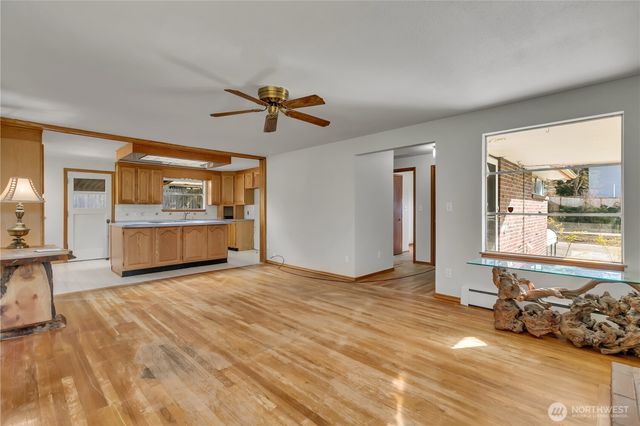 509 106th Street S, Tacoma, WA 98444